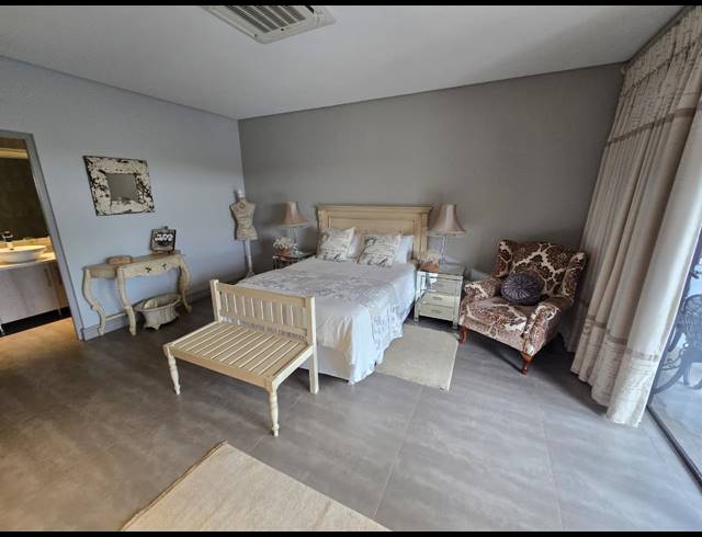5 BEDROOM HOUSE FOR SALE IN THREE RIVERS EAST